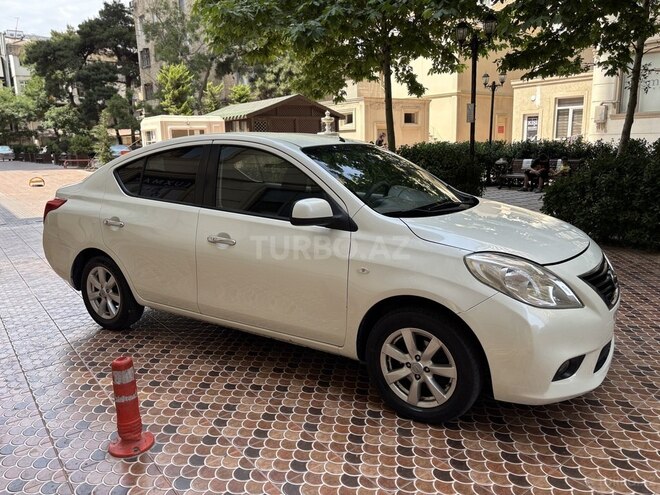 Nissan Sunny 2013, 171,000 km - 1.8 l - Bakı