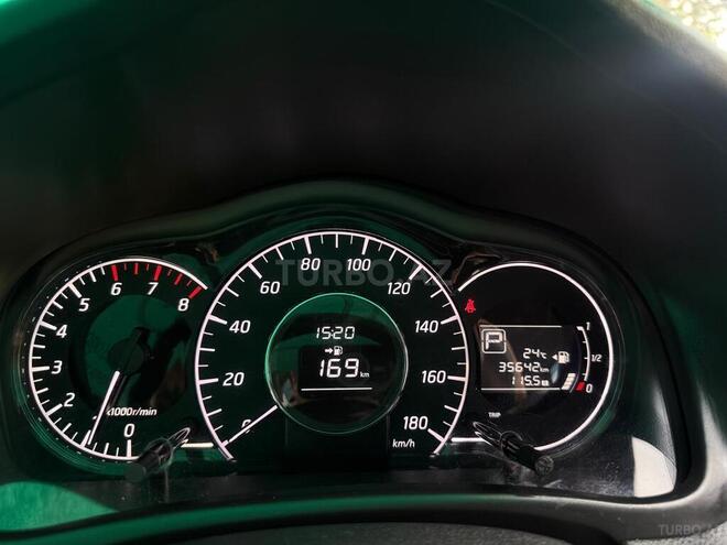 Nissan Note-17