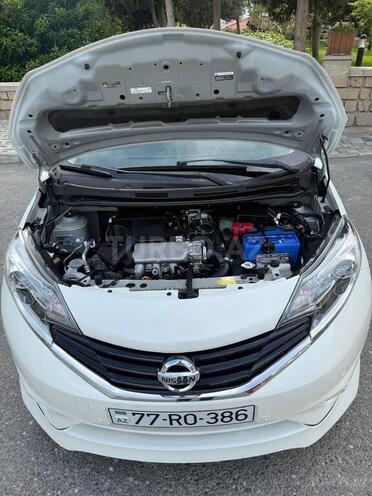 Nissan Note-7
