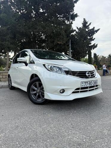 Nissan Note-2