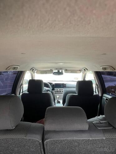 Toyota Corolla 2006, 315,000 km - 1.4 l - Salyan