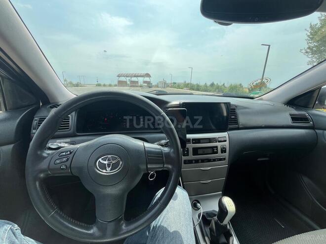 Toyota Corolla 2006, 315,000 km - 1.4 l - Salyan