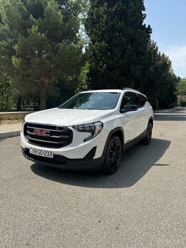 GMC Terrain-1