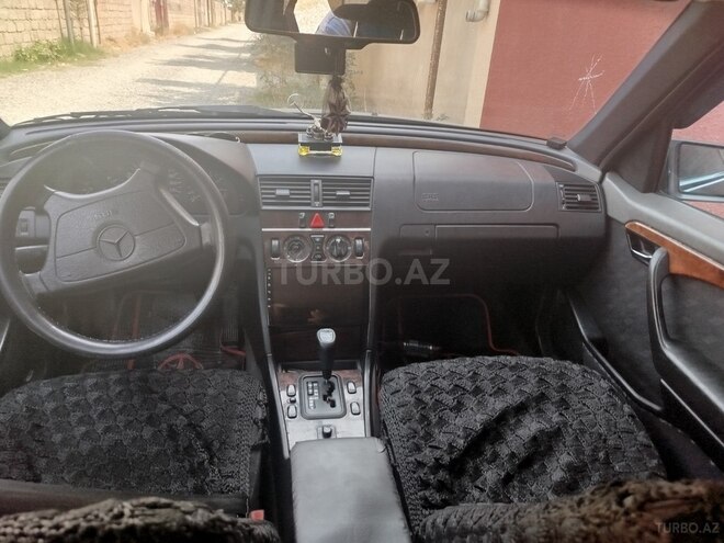 Mercedes C 230 1997, 370,150 km - 2.3 л - Bakı
