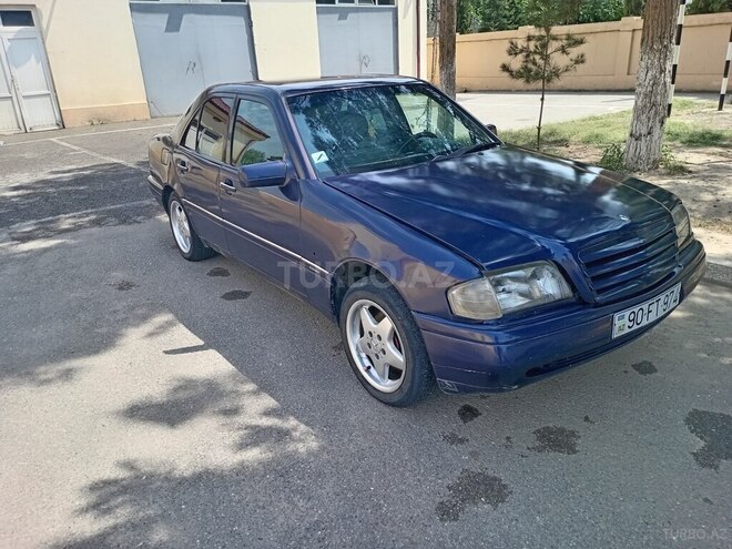 Mercedes C 220 1994, 306,175 km - 2.2 л - Sabirabad