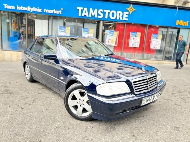 Mercedes C 200 2007, 25,240 km - 2.0 l - Bakı