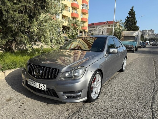 Mercedes C 250 2011, 295,000 km - 1.8 l - Bakı