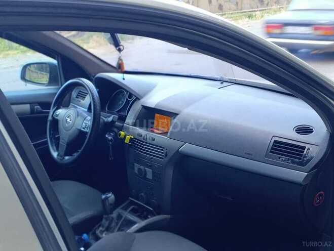 Opel Astra 2006, 398,000 km - 1.3 l - Tovuz