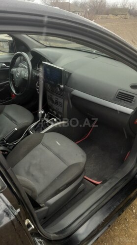 Opel Astra 2004, 330,000 km - 1.4 l - Gəncə