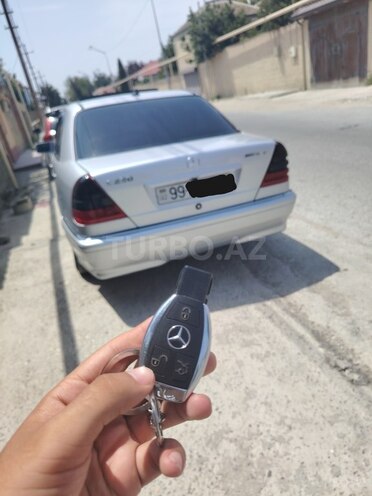 Mercedes C 230 1999, 214,000 km - 2.3 л - Bakı