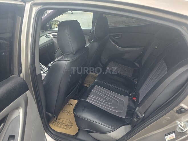 Hyundai Elantra 2014, 176,223 km - 1.8 l - Bakı