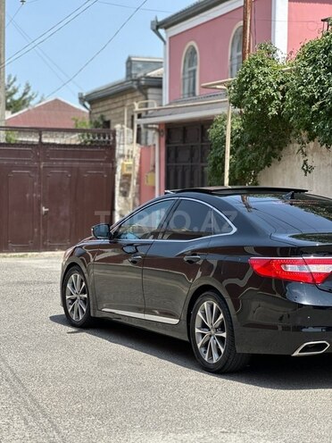 Hyundai Grandeur 2015, 250,000 km - 2.2 л - Bakı