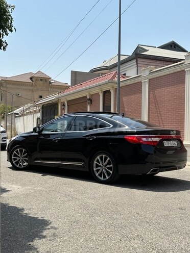 Hyundai Grandeur 2015, 250,000 km - 2.2 л - Bakı