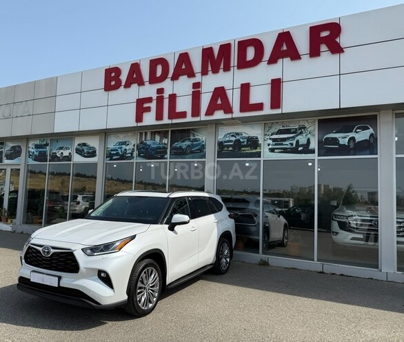 Toyota Highlander 2023, 34,000 km - 2.5 l - Bakı
