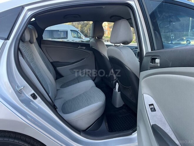 Hyundai Accent 2015, 137,000 km - 1.6 l - Bakı