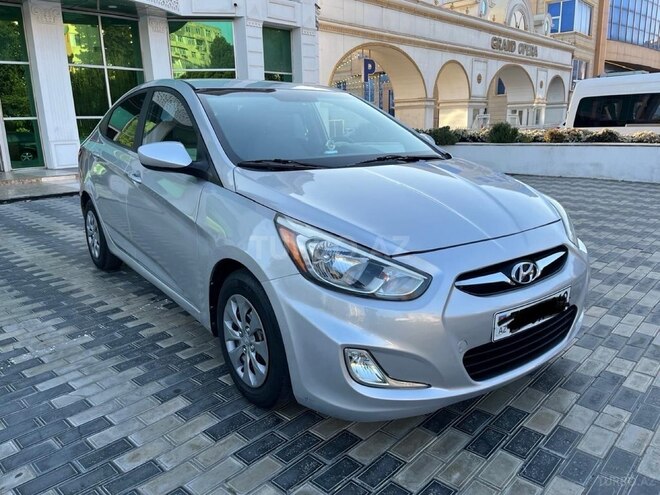Hyundai Accent 2015, 137,000 km - 1.6 l - Bakı