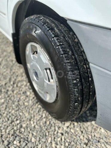 Ford Transit 2010, 220,000 km - 2.4 л - Quba