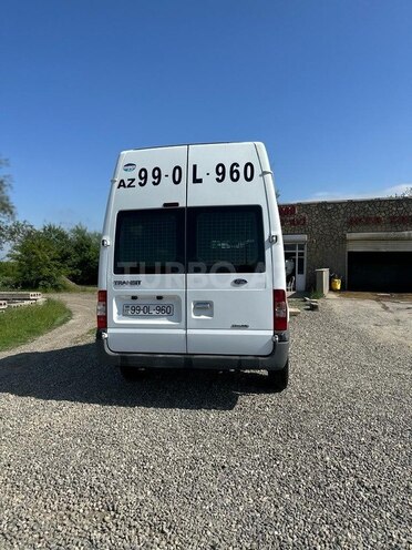 Ford Transit 2010, 220,000 km - 2.4 л - Quba