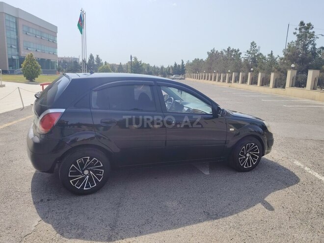 Kia Rio 2007, 377,000 km - 1.4 l - Şirvan