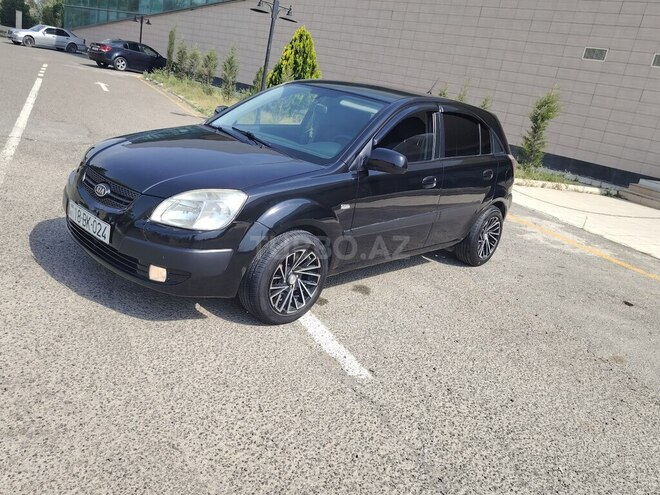 Kia Rio 2007, 377,000 km - 1.4 l - Şirvan
