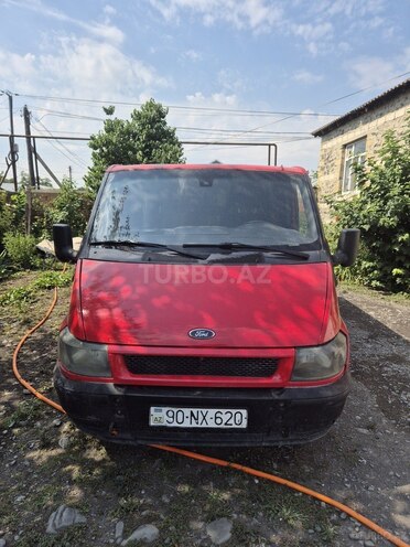 Ford Transit 2002, 500,000 km - 2.0 l - Qax
