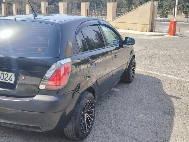 Kia Rio 2007, 377,000 km - 1.4 l - Şirvan