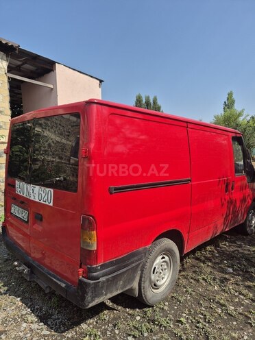 Ford Transit 2002, 500,000 km - 2.0 l - Qax