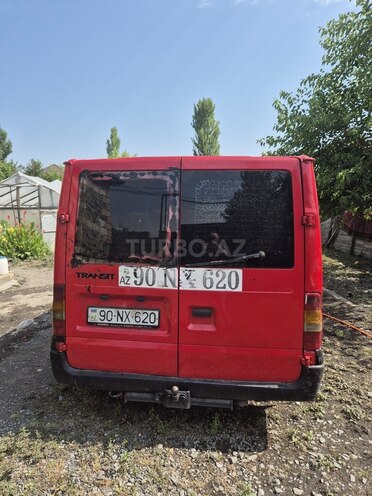 Ford Transit 2002, 500,000 km - 2.0 l - Qax