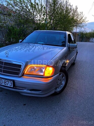 Mercedes C 200 1998, 300,000 km - 0.3 l - Bakı