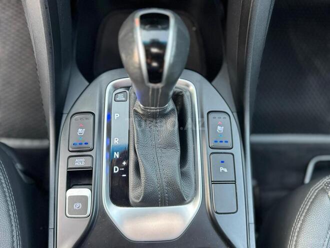 Hyundai Santa Fe 2018, 196,000 km - 2.0 l - Bakı