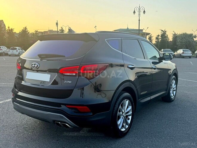 Hyundai Santa Fe 2018, 196,000 km - 2.0 l - Bakı
