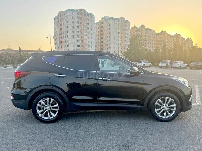 Hyundai Santa Fe 2018, 196,000 km - 2.0 l - Bakı