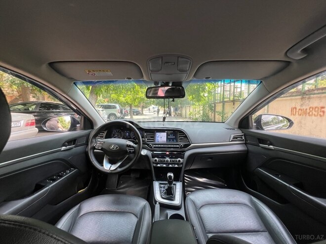Hyundai Elantra 2019, 111,622 km - 1.6 l - Bakı