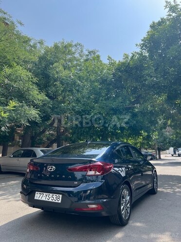 Hyundai Elantra 2019, 111,622 km - 1.6 l - Bakı