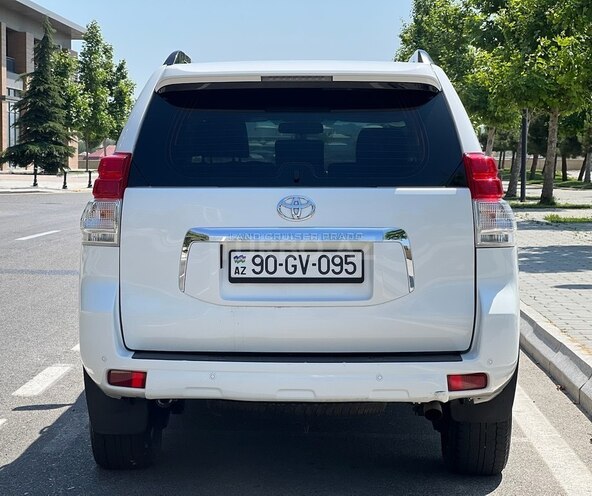 Toyota Land Cruiser Prado 2010, 245,000 km - 2.7 l - Bakı