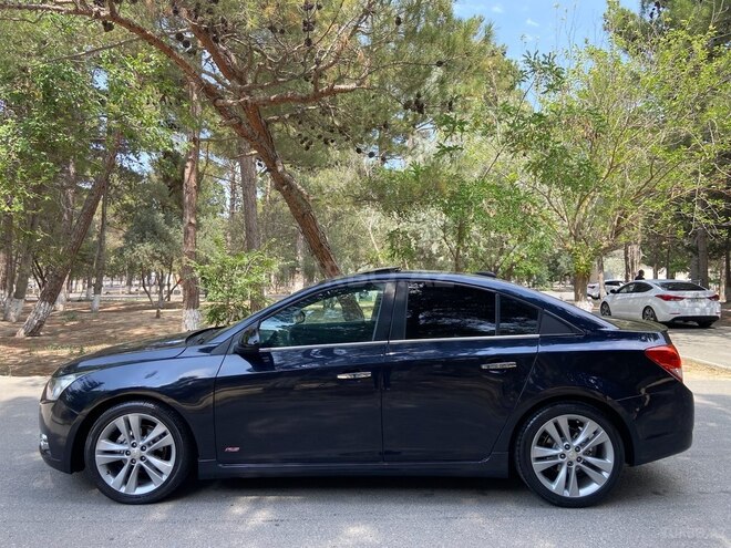 Chevrolet Cruze 2015, 232,532 km - 1.4 l - Sumqayıt