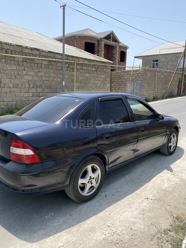 Opel Vectra 1996, 676,000 km - 1.8 l - Bakı