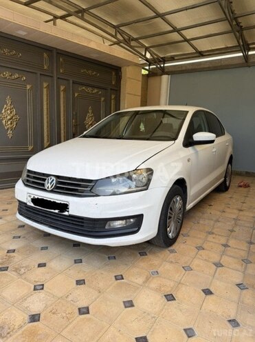 Volkswagen Polo 2018, 150,000 km - 1.6 л - Bakı
