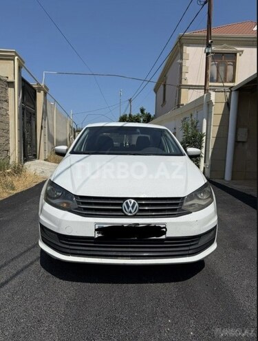 Volkswagen Polo 2018, 150,000 km - 1.6 л - Bakı