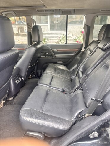 Mitsubishi Pajero 2007, 286,960 km - 3.0 л - Bakı