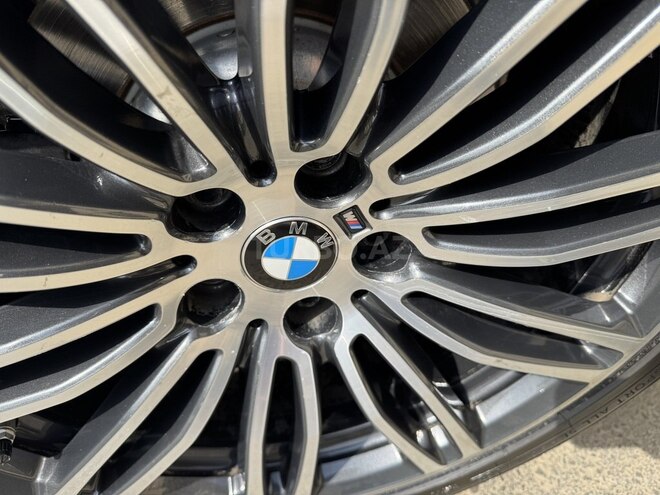 BMW 530 2017, 176,000 km - 2.0 l - Bakı