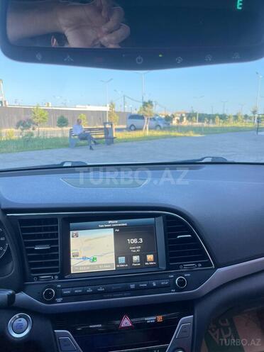 Hyundai Elantra 2017, 126,000 km - 2.0 l - Bakı