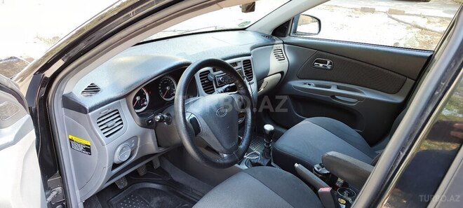 Kia Rio 2006, 290,000 km - 1.4 l - Bakı
