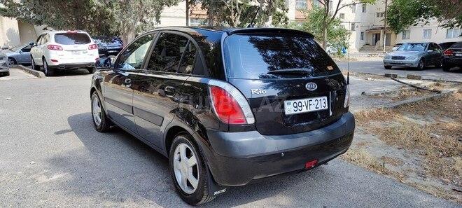 Kia Rio 2006, 290,000 km - 1.4 l - Bakı