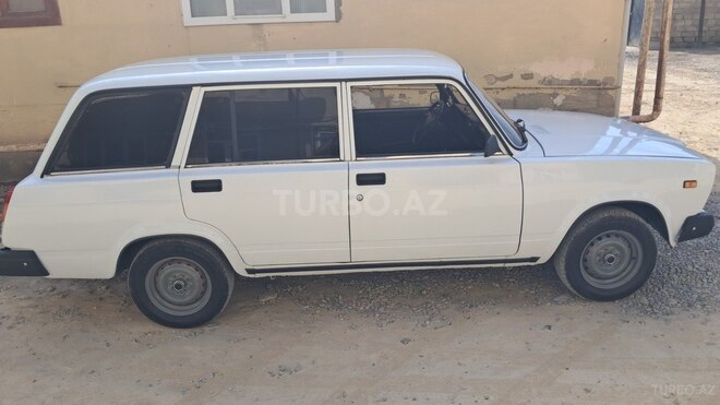 LADA (VAZ) 2104 2008, 78,000 km - 1.6 l - Salyan