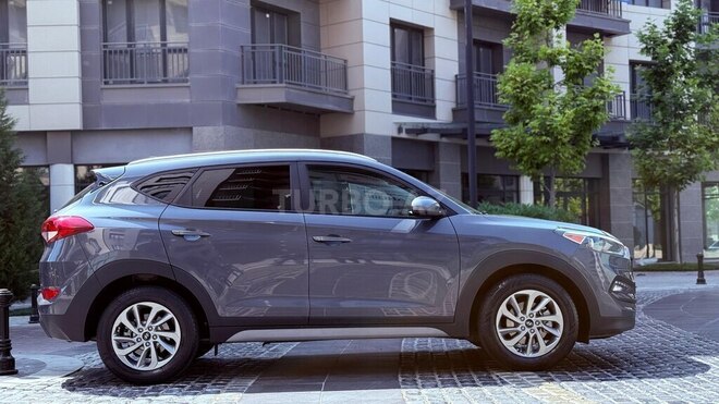 Hyundai Tucson 2017, 122,000 km - 2.0 l - Bakı