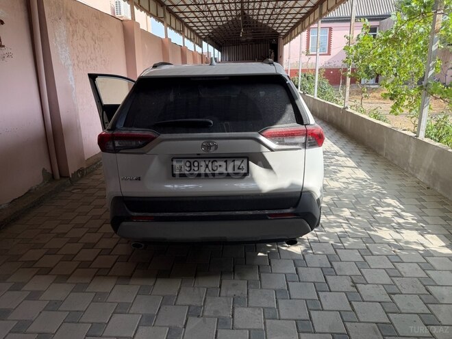 Toyota RAV4 2021, 106,000 km - 2.0 l - Bakı