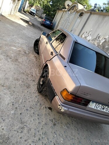 Mercedes 190 1992, 300,000 km - 2.0 l - Bakı