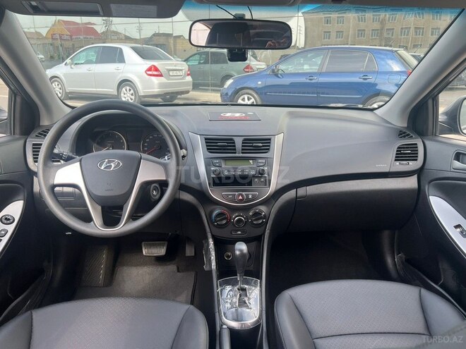 Hyundai Accent 2015, 19,700 km - 1.4 l - Bakı