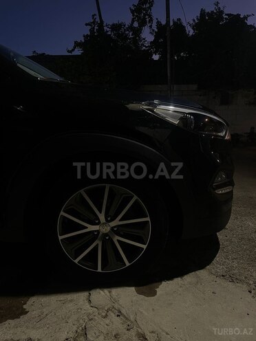 Hyundai Tucson 2016, 140,000 km - 1.7 l - Bakı
